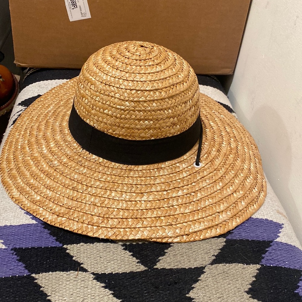 straw wide brim sun hat